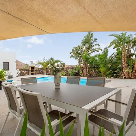 Casa Cabra Holiday home *